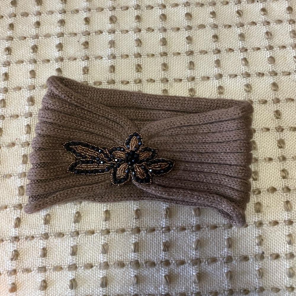 🌺Beaded Headband🌺 3/$15
